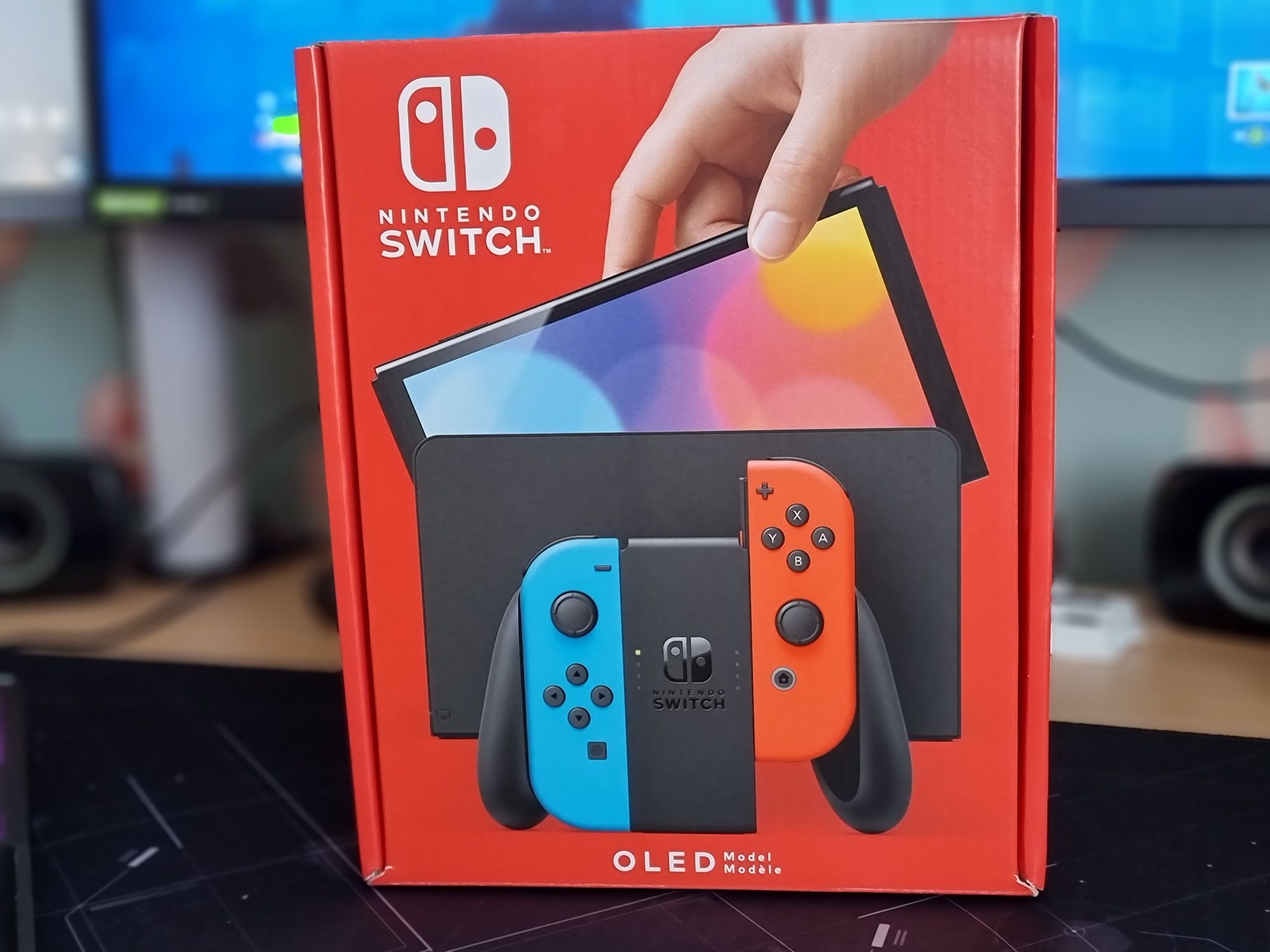 Nintendo Switch - OLED Model Review 