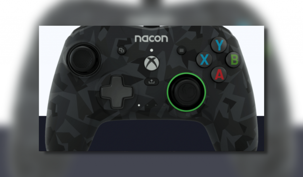 Pro Compact Controller Black for Xbox - Nacon